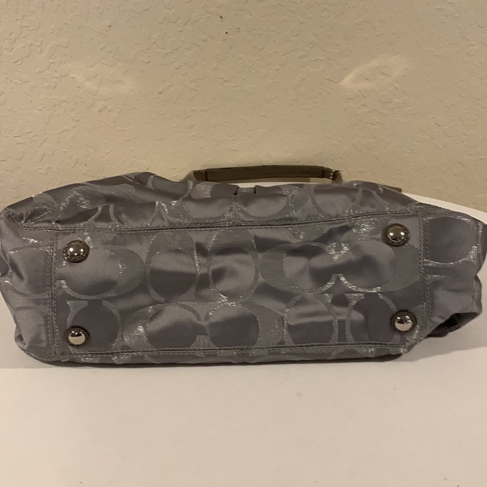 Coach (Authentic) - image 5